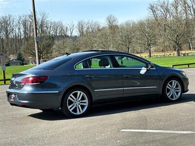 2014 Volkswagen CC Executive , Fully Loaded , Low miles !   - Photo 14 - Gladstone, OR 97027