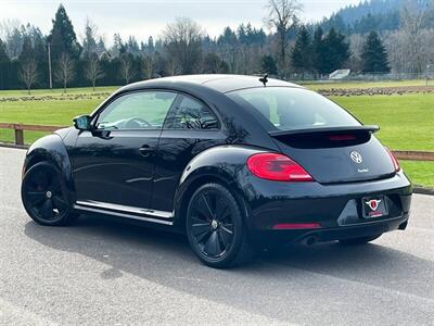 2012 Volkswagen Beetle Black Beetle Turbo  Low Miles , Clean Title ! - Photo 18 - Gladstone, OR 97027