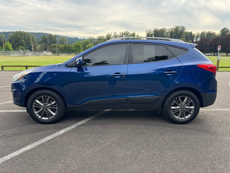 2015 Hyundai TUCSON SE  