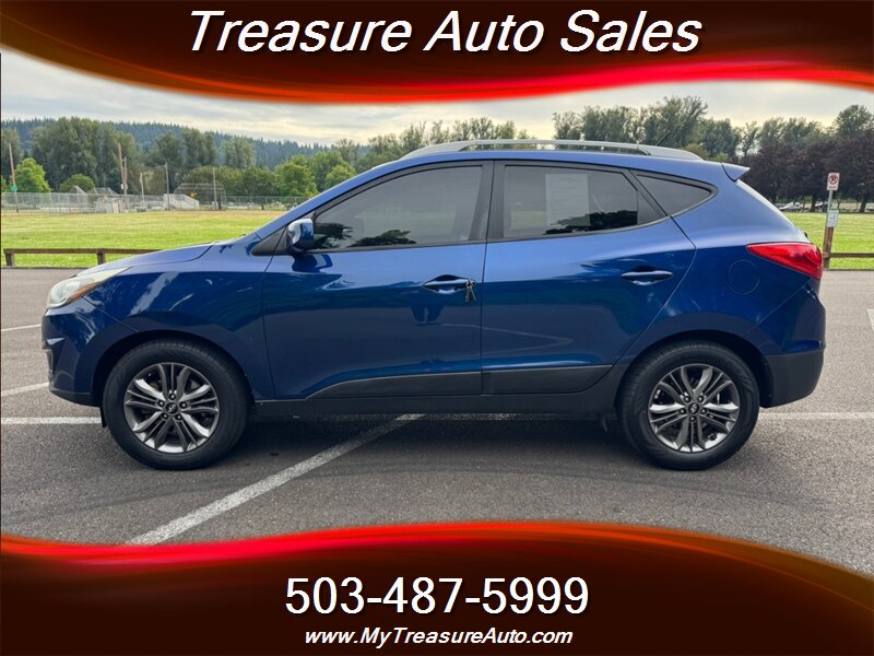 2015 Hyundai TUCSON SE SUV AWD , Clen title !  