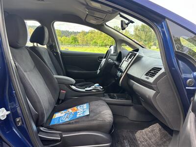 2016 Nissan LEAF SV  Low Miles ! - Photo 13 - Gladstone, OR 97027