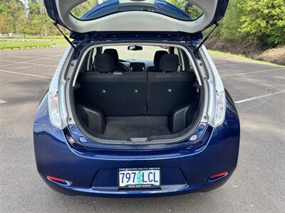 2016 Nissan LEAF SV  Low Miles ! - Photo 9 - Gladstone, OR 97027