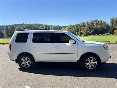 2009 Honda Pilot Touring w/Navi w/DVD  1 Owner ! Newer Timing Belt and Water Pump ! - Photo 52 - Gladstone, OR 97027