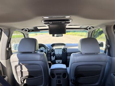 2009 Honda Pilot Touring w/Navi w/DVD  1 Owner ! Newer Timing Belt and Water Pump ! - Photo 15 - Gladstone, OR 97027