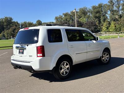 2009 Honda Pilot Touring w/Navi w/DVD  1 Owner ! Newer Timing Belt and Water Pump ! - Photo 37 - Gladstone, OR 97027