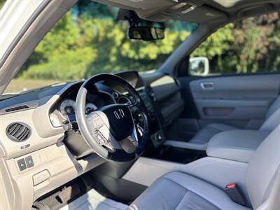 2009 Honda Pilot Touring w/Navi w/DVD  1 Owner ! Newer Timing Belt and Water Pump ! - Photo 29 - Gladstone, OR 97027