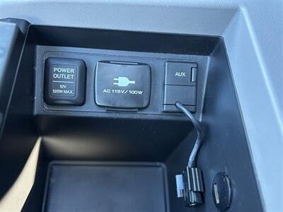 2009 Honda Pilot Touring w/Navi w/DVD  1 Owner ! Newer Timing Belt and Water Pump ! - Photo 51 - Gladstone, OR 97027