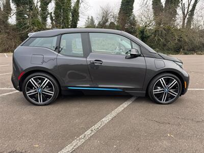 2014 BMW i3 plug in Hybrid ! Range Extender !  Up to $4,000 Tax Credit Included ! - Photo 6 - Gladstone, OR 97027