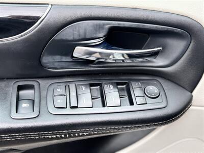 2014 Dodge Grand Caravan SE 30th Anniversary   - Photo 13 - Gladstone, OR 97027