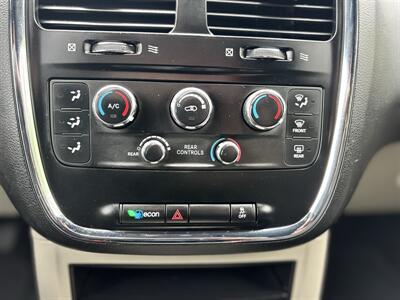 2014 Dodge Grand Caravan SE 30th Anniversary   - Photo 33 - Gladstone, OR 97027