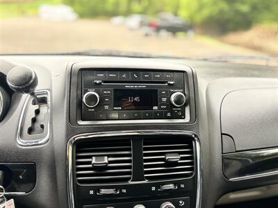 2014 Dodge Grand Caravan SE 30th Anniversary   - Photo 34 - Gladstone, OR 97027