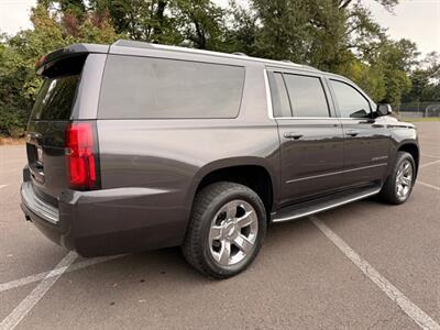 2018 Chevrolet Suburban Premier Full Size SUV - Photo 17 - Gladstone, OR 97027