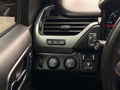 2018 Chevrolet Suburban Premier Full Size SUV - Photo 63 - Gladstone, OR 97027