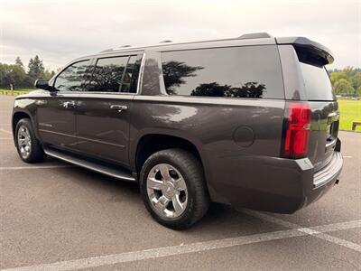 2018 Chevrolet Suburban Premier Full Size SUV - Photo 13 - Gladstone, OR 97027