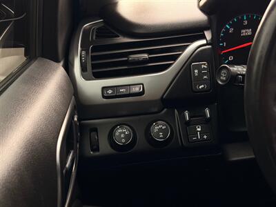2018 Chevrolet Suburban Premier Full Size SUV - Photo 64 - Gladstone, OR 97027