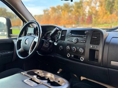 2010 GMC Sierra 1500 SLE  4x4 pickup Truck ! - Photo 18 - Gladstone, OR 97027
