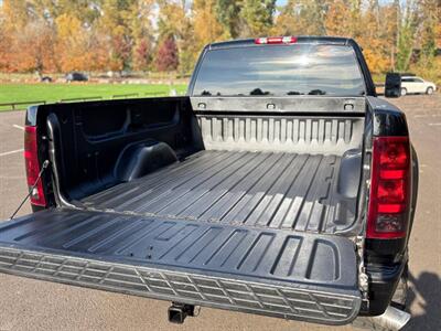 2010 GMC Sierra 1500 SLE  4x4 pickup Truck ! - Photo 11 - Gladstone, OR 97027