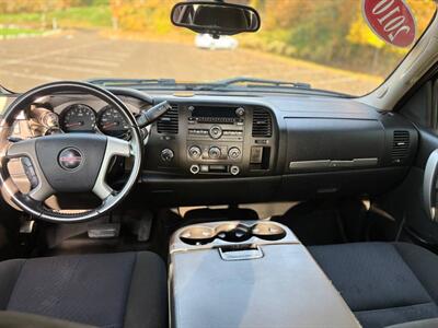 2010 GMC Sierra 1500 SLE  4x4 pickup Truck ! - Photo 17 - Gladstone, OR 97027