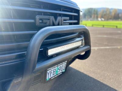 2010 GMC Sierra 1500 SLE  4x4 pickup Truck ! - Photo 9 - Gladstone, OR 97027