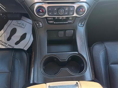 2018 Chevrolet Suburban LT  3rd row seats ! - Photo 58 - Gladstone, OR 97027