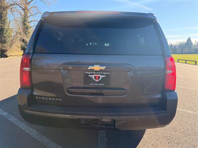 2018 Chevrolet Suburban LT  3rd row seats ! - Photo 4 - Gladstone, OR 97027