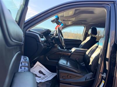 2018 Chevrolet Suburban LT  3rd row seats ! - Photo 9 - Gladstone, OR 97027