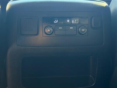 2018 Chevrolet Suburban LT  3rd row seats ! - Photo 60 - Gladstone, OR 97027