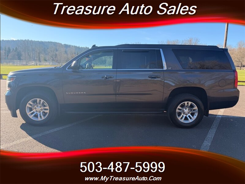 2018 Chevrolet Suburban LT  3rd row seats !