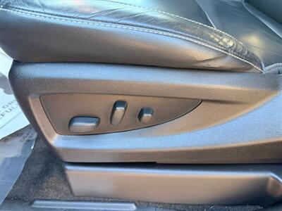 2018 Chevrolet Suburban LT  3rd row seats ! - Photo 33 - Gladstone, OR 97027