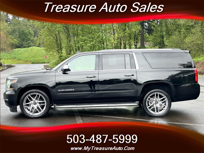2015 Chevrolet Suburban LTZ  3rd row seats !