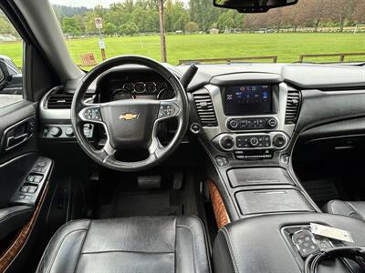 2015 Chevrolet Suburban LTZ  3rd row seats ! - Photo 35 - Gladstone, OR 97027
