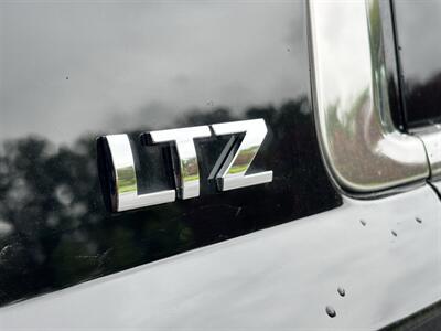 2015 Chevrolet Suburban LTZ  3rd row seats ! - Photo 27 - Gladstone, OR 97027