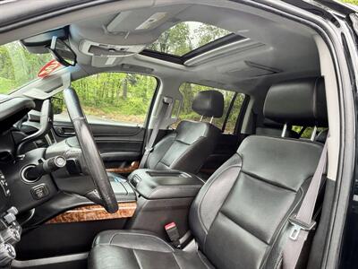 2015 Chevrolet Suburban LTZ  3rd row seats ! - Photo 11 - Gladstone, OR 97027