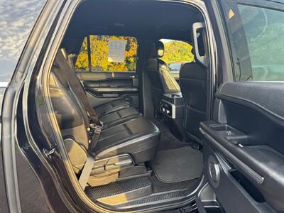 2019 Ford Expedition MAX XLT   - Photo 10 - Gladstone, OR 97027
