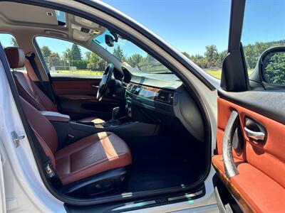 2011 BMW 3 Series 328i - Photo 33 - Gladstone, OR 97027