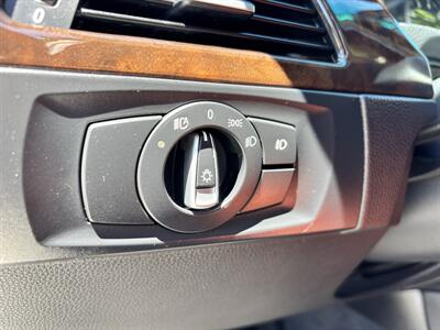 2011 BMW 3 Series 328i - Photo 20 - Gladstone, OR 97027