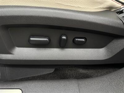 2014 Lincoln MKX AWD SUV - Photo 32 - Gladstone, OR 97027