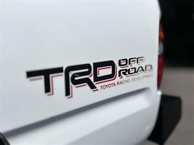 2004 Toyota Tacoma V6 4X4  Pickup Truck   - Photo 12 - Gladstone, OR 97027