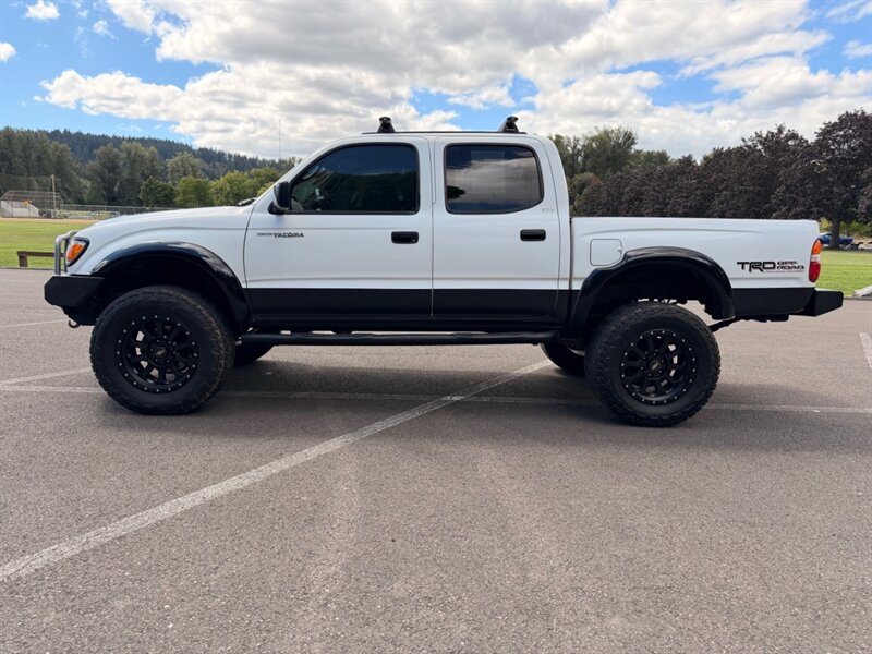 2004 Toyota Tacoma V6 4X4  Pickup Truck  