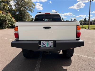 2004 Toyota Tacoma V6 4X4  Pickup Truck   - Photo 4 - Gladstone, OR 97027