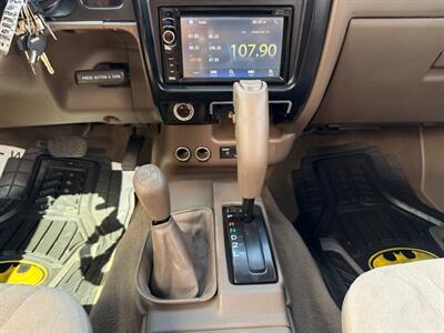 2004 Toyota Tacoma V6 4X4  Pickup Truck   - Photo 20 - Gladstone, OR 97027