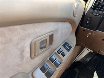 2004 Toyota Tacoma V6 4X4  Pickup Truck   - Photo 19 - Gladstone, OR 97027