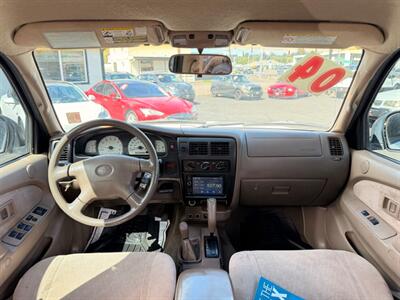2004 Toyota Tacoma V6 4X4  Pickup Truck   - Photo 12 - Gladstone, OR 97027