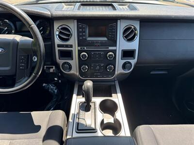 2017 Ford Expedition XLT SUV , 4X4  3rd rwo seats ! - Photo 19 - Gladstone, OR 97027