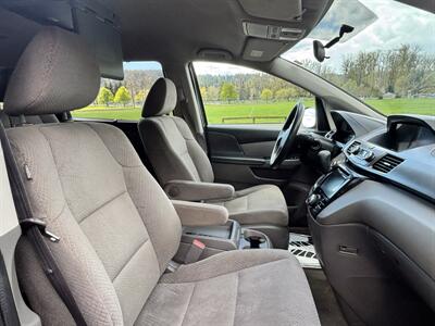2015 Honda Odyssey EX Minivan ! Low Miles  Clean Title ! - Photo 26 - Gladstone, OR 97027