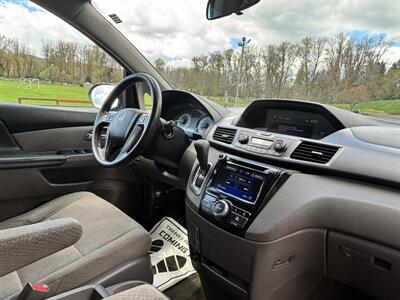2015 Honda Odyssey EX Minivan ! Low Miles  Clean Title ! - Photo 27 - Gladstone, OR 97027