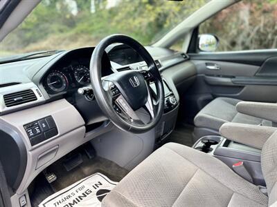 2015 Honda Odyssey EX Minivan ! Low Miles  Clean Title ! - Photo 18 - Gladstone, OR 97027