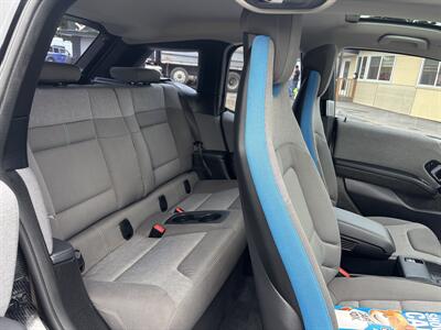 2017 BMW i3 94 Ah   - Photo 25 - Gladstone, OR 97027