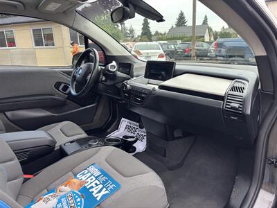 2017 BMW i3 94 Ah   - Photo 29 - Gladstone, OR 97027
