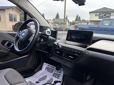 2017 BMW i3 94 Ah   - Photo 27 - Gladstone, OR 97027